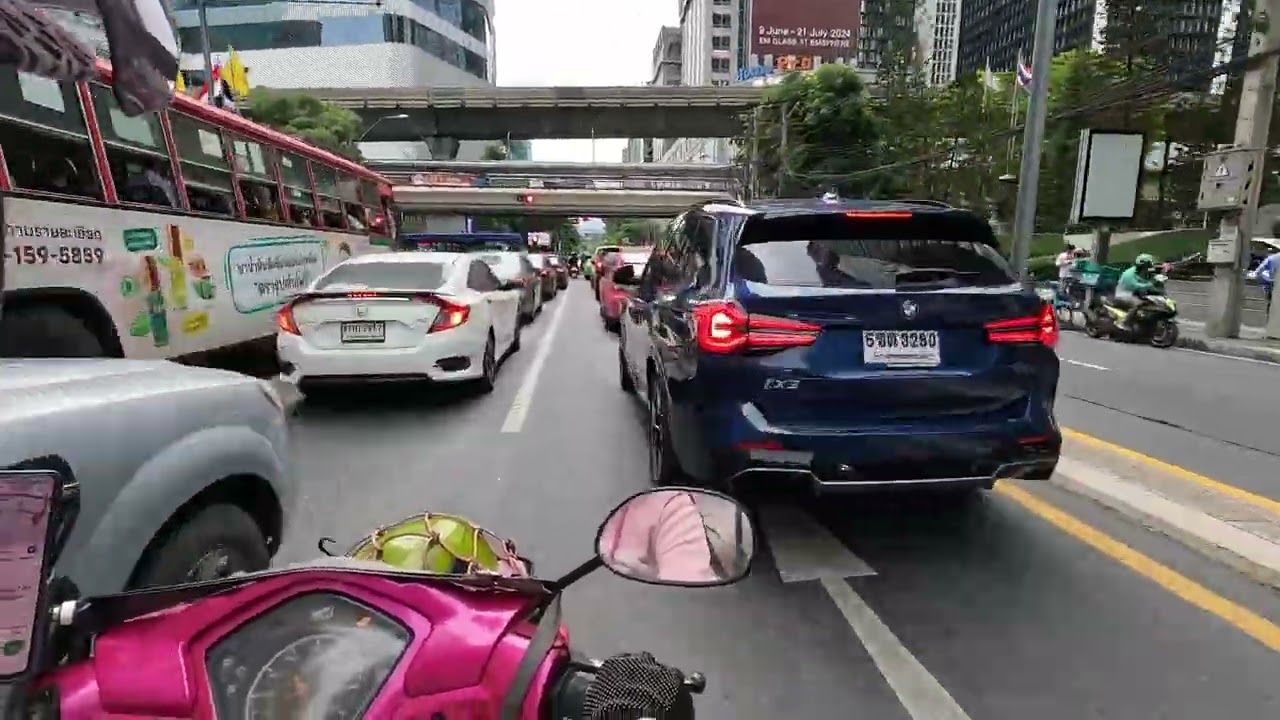 Bangkok is 24/7 RUSH HOUR - MC TAXI PoV