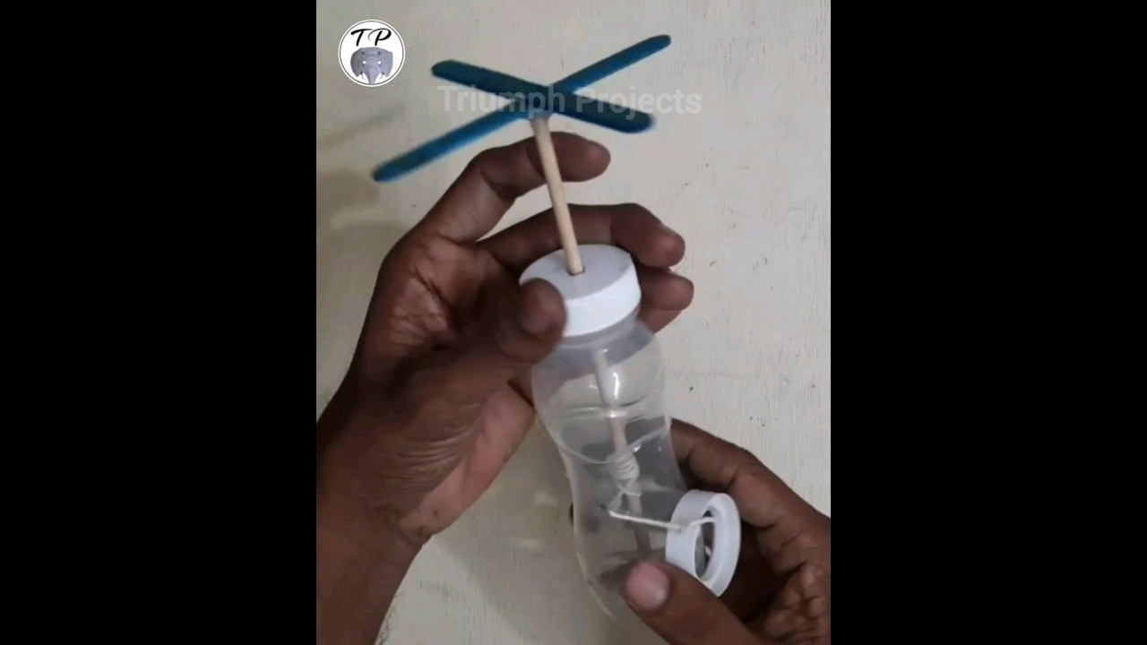 Do it yourself Hand Twisting Fan Toy | DIY #Hand #Twisting #Fan #Toy #Shorts