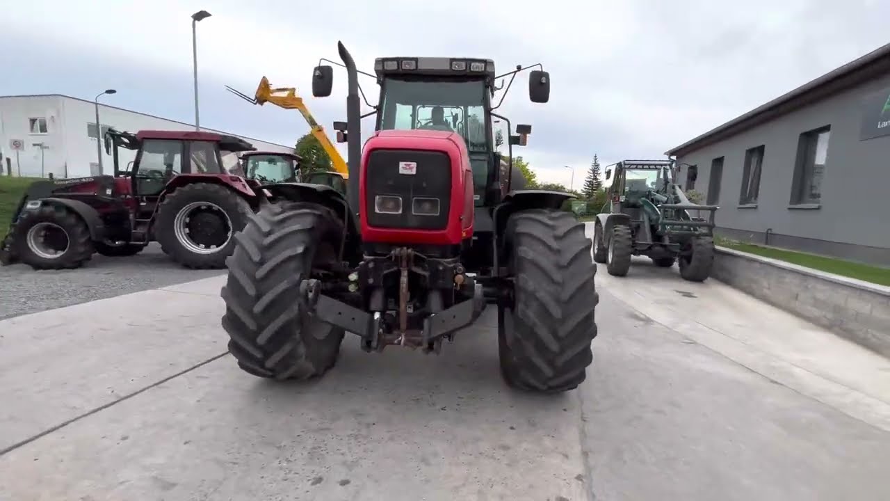 Vorführung Traktor Massey Ferguson 8240 Xtra PowerControl@agrinuba
