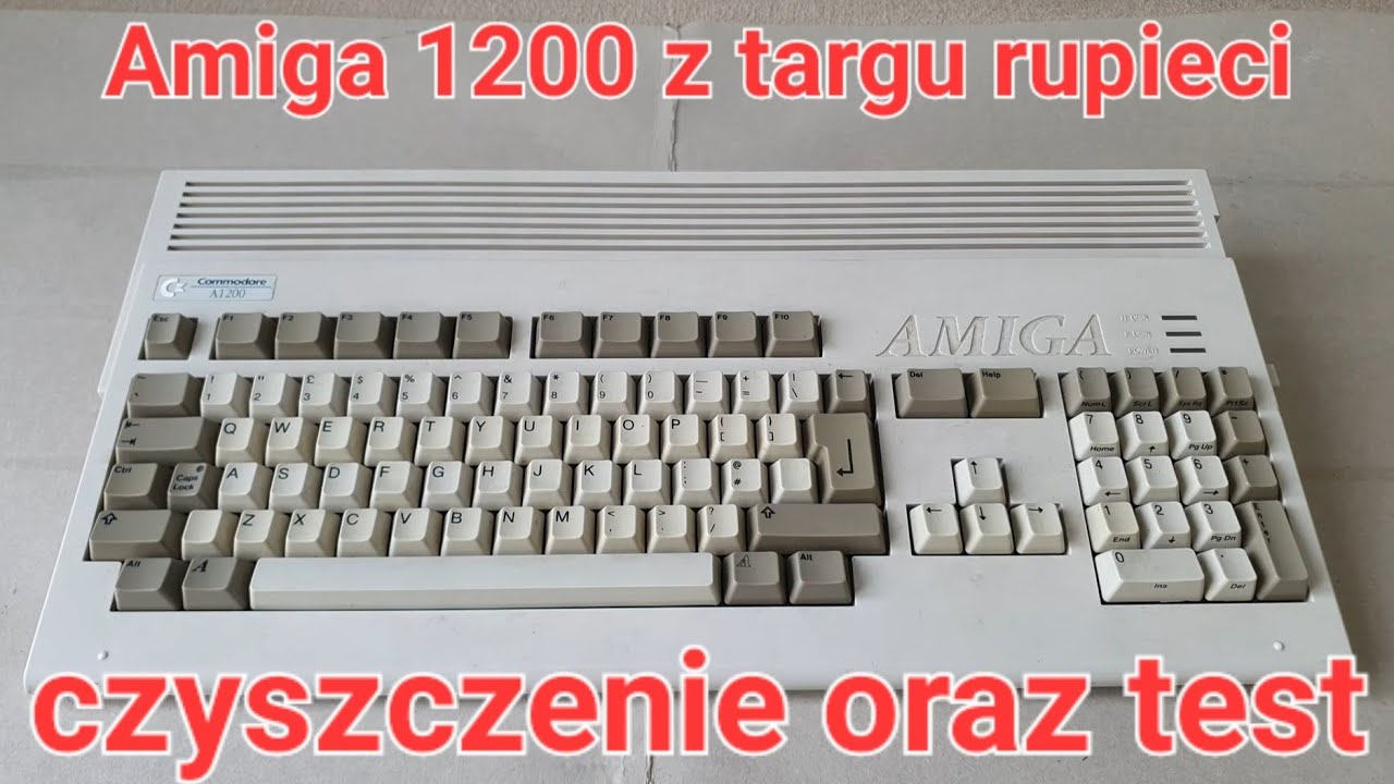 Amiga 1200 z targu rupieci (czyszczenie + test)