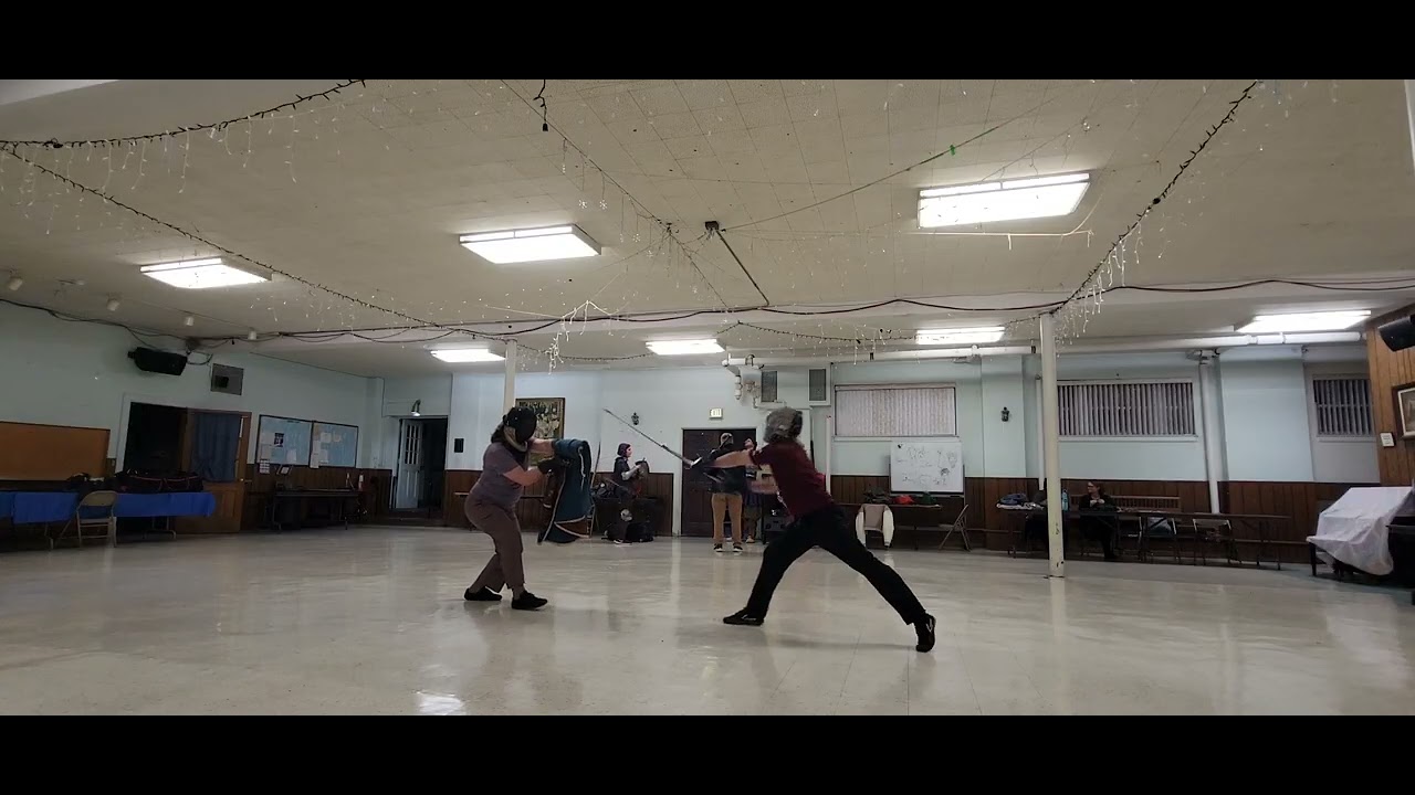 Fabris Rapier & Cloak vs Rapier & Dagger