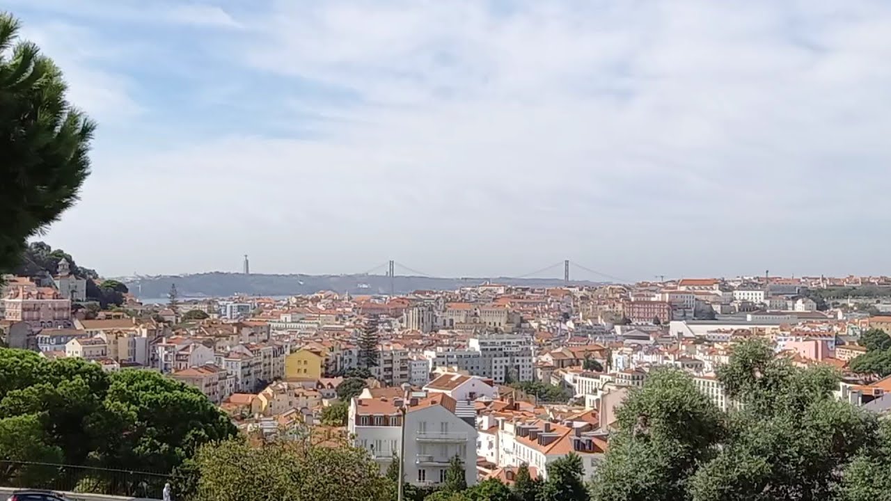 Lisbon. Graça.