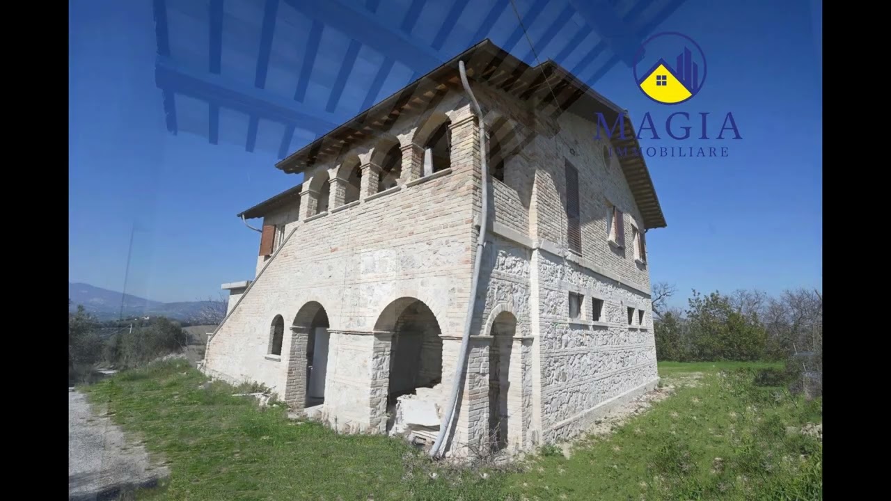 Rustico/Casale in Vendita a Castorano (AP)