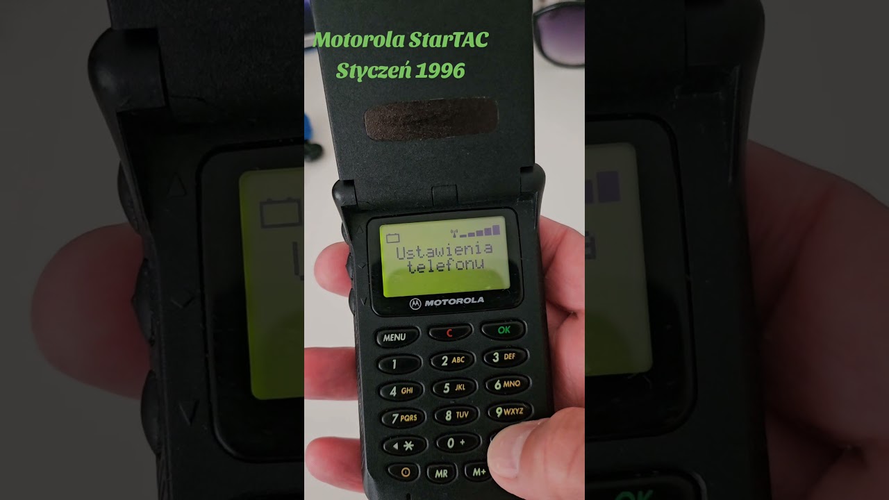 Motorola StarTAC premiera Styczeń 1996