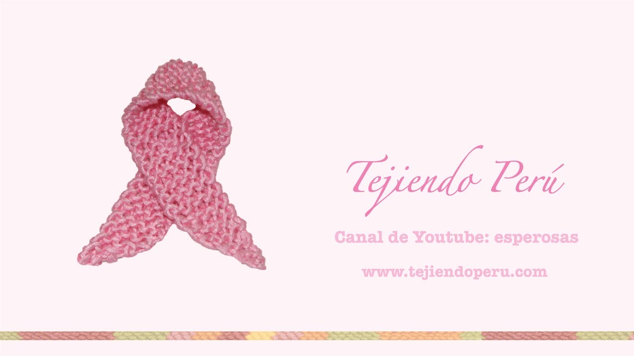 Lazo rosado símbolo de la lucha contra el cáncer de mama tejido en dos aguja o palitos