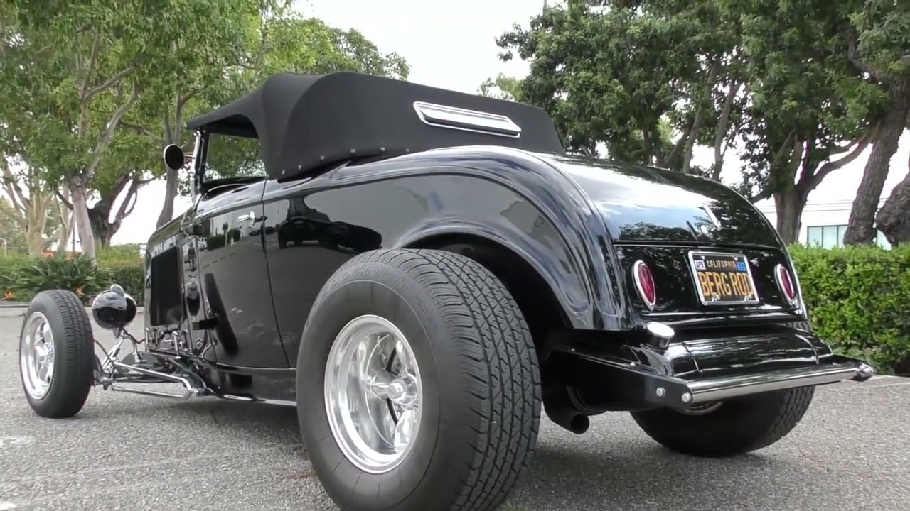 1932 Ford Hi-Boy Roadster (SOLD) 327-V8 Muncie 4-Spd 9