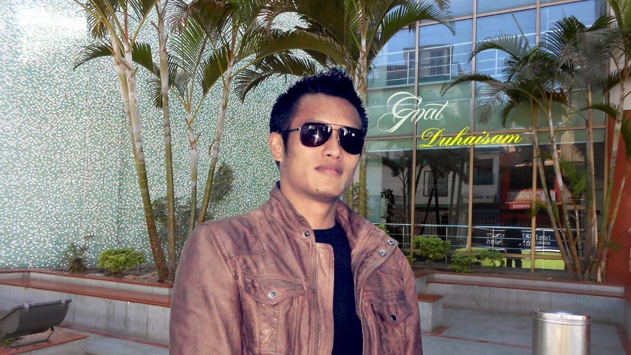 Gnat Lalrinchhana - Duhaisam tikimtu (With Lyrics)