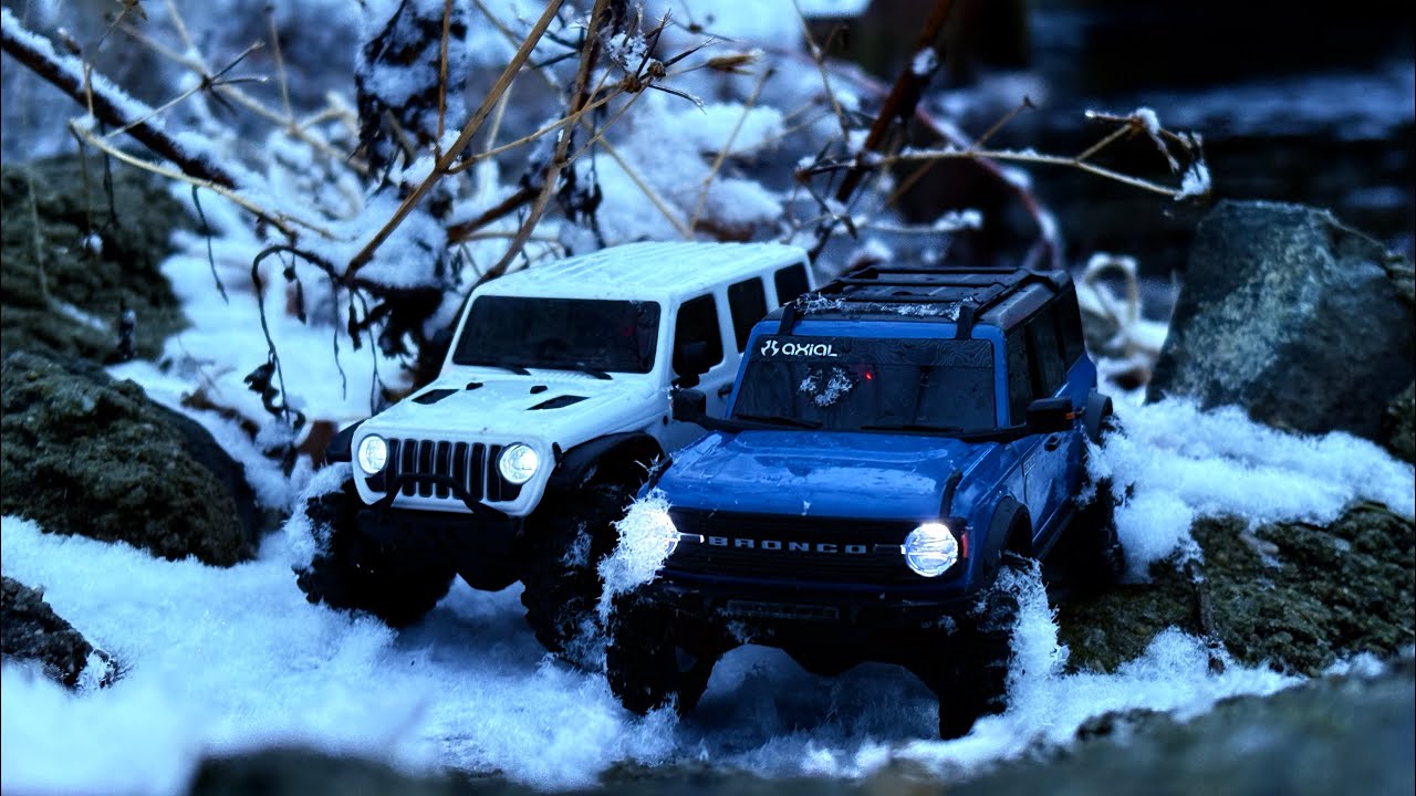 Axial Scx30 Winter Trailing!