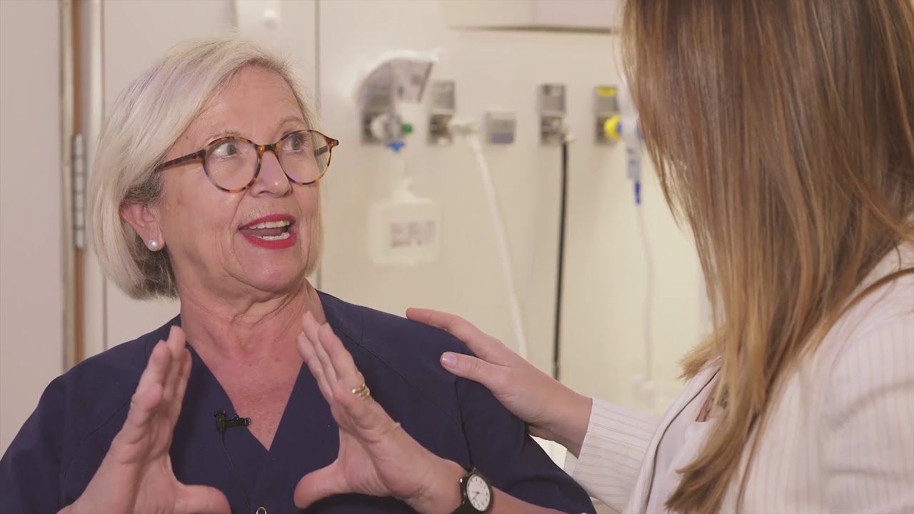 Lucía Galán y Aurora Medina, matrona de Quirónsalud Valencia, hablan sobre el parto respetado