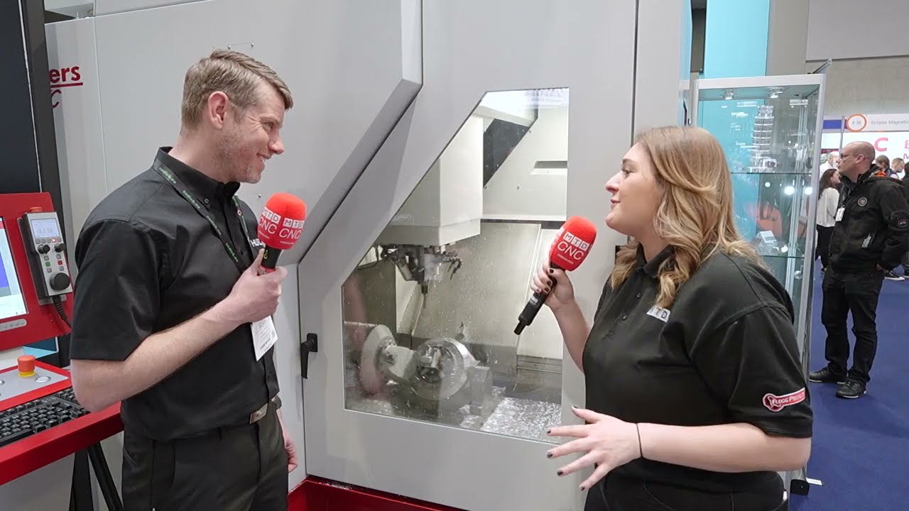 Roeders RXP500DS on the Hurco stand at Mach 2024. Amazing high-speed 5 axis machining!