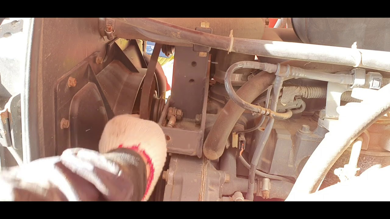 대동트랙터 D581 배터리단자 역 연결후 시동불량.키박스.후황밸트.에어컨밸트