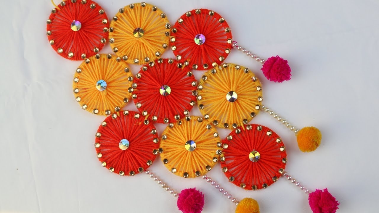 Woolen Crafts Ideas || How to Make Wall Hanging Using Woolen For Room Decor - DIY arts and crafts