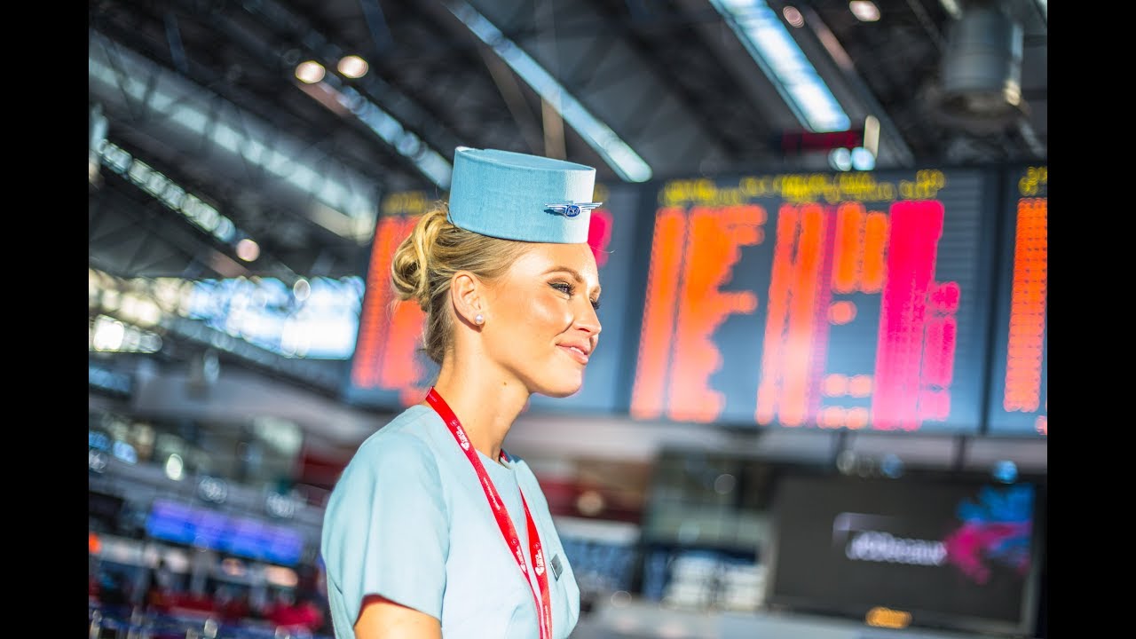 Czech Airlines' Retro Uniforms on Route to/from Milan
