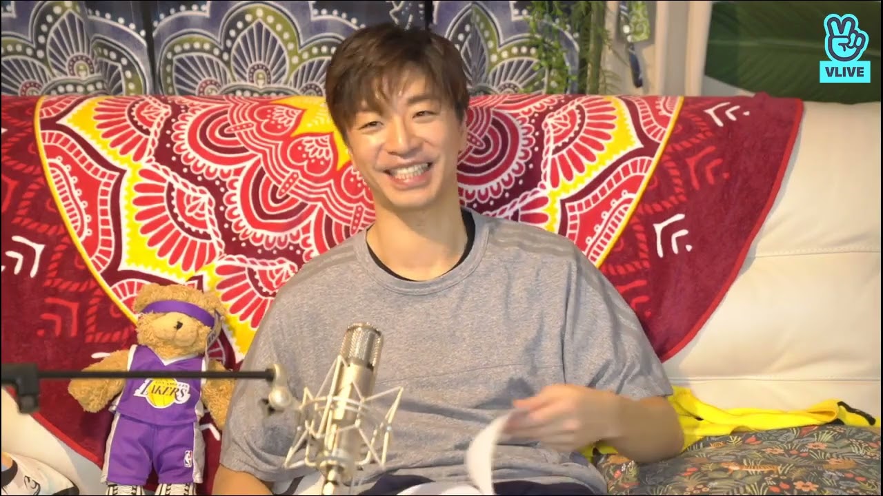 FeelGhoodMusic -- 고막친남 비지의 라됴쇼 ep25 (20180913 LIVE) [EN/ES/IN/PT SUB]