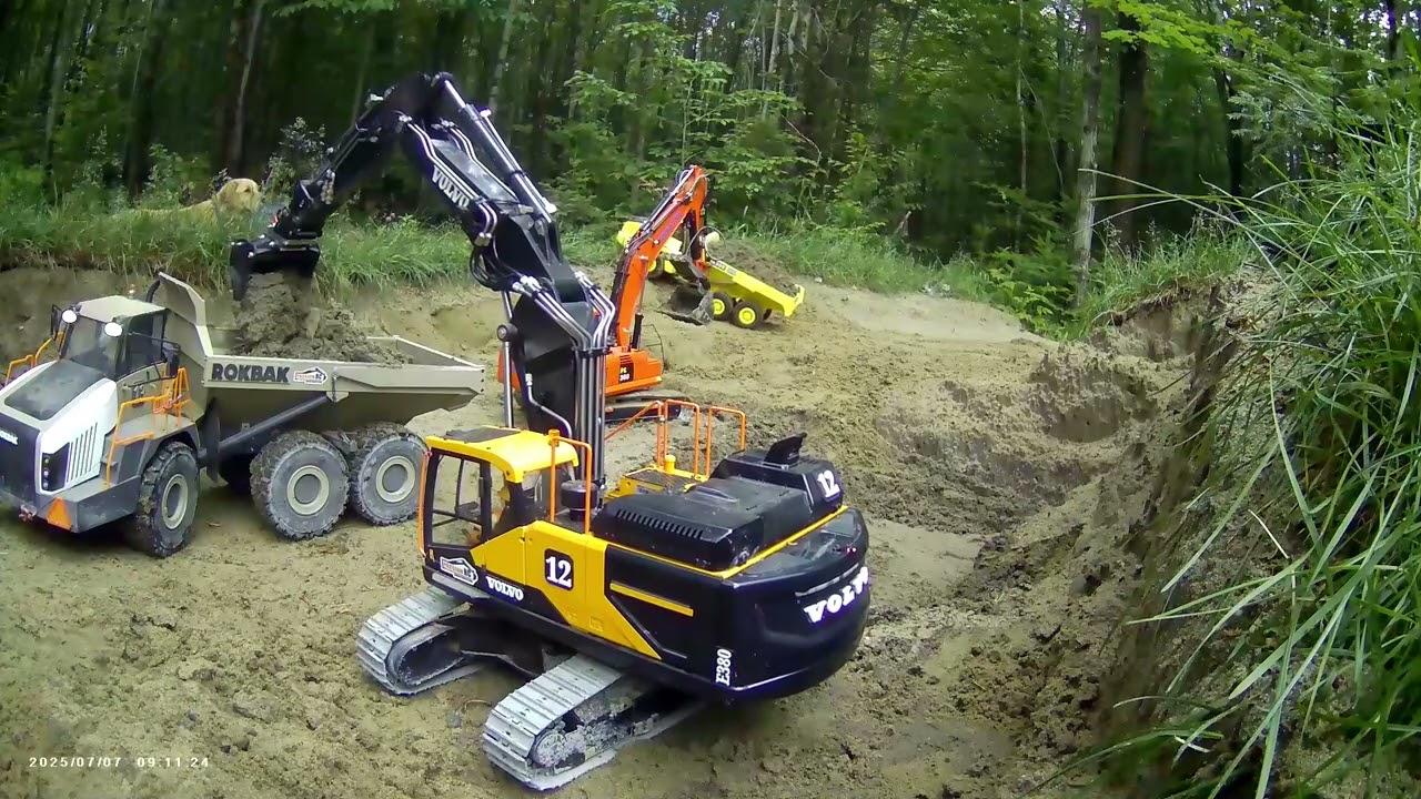 digging morning in the opened mine pit