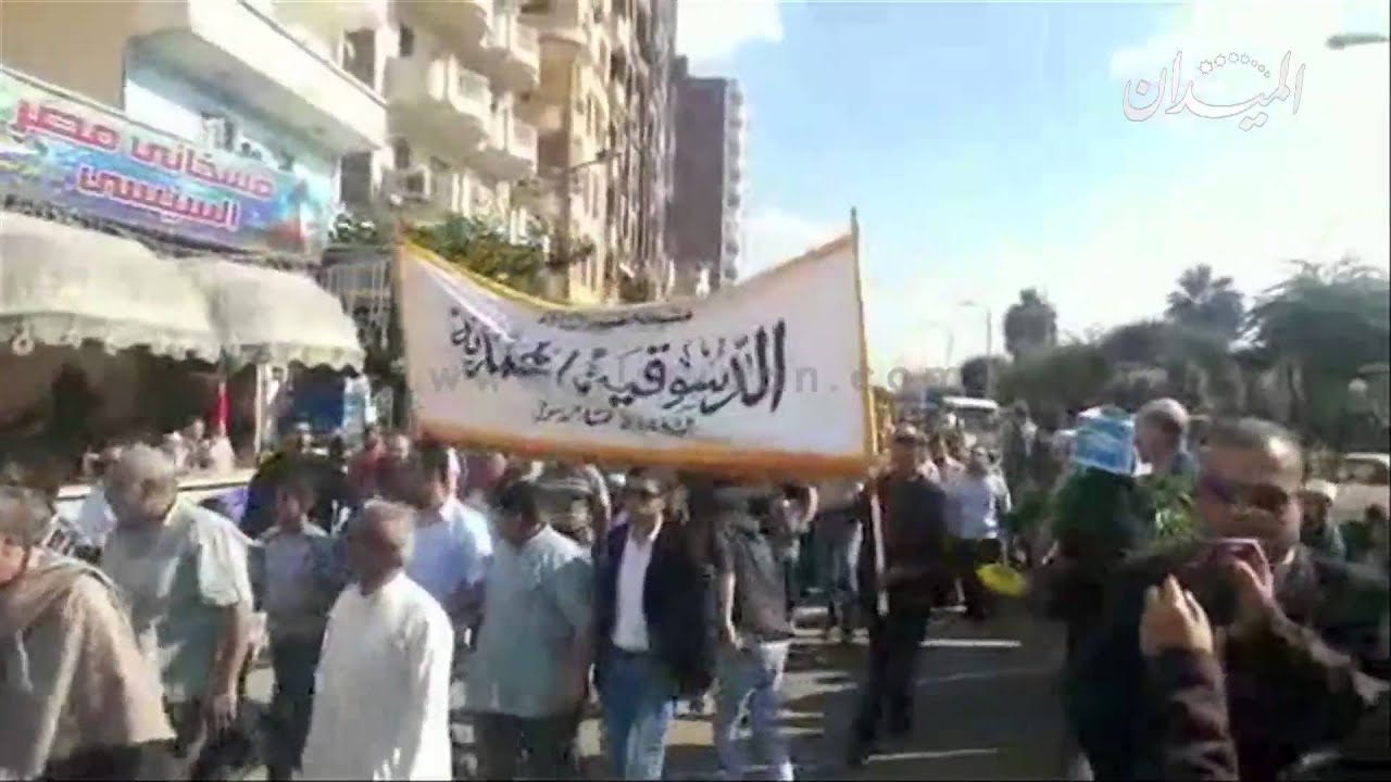 انطلاق مسيرة للطريقة المحمدية احتفالا بالجمعة الختامية لمولد الدسوقى