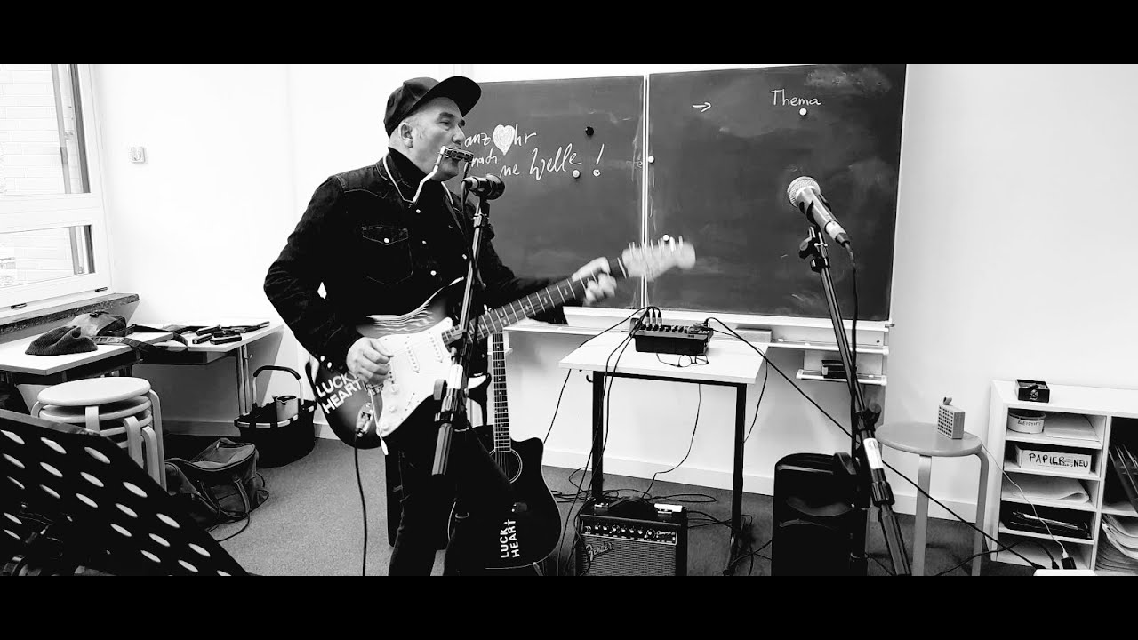 Lucky Heart - Stand up (Keep Walking)