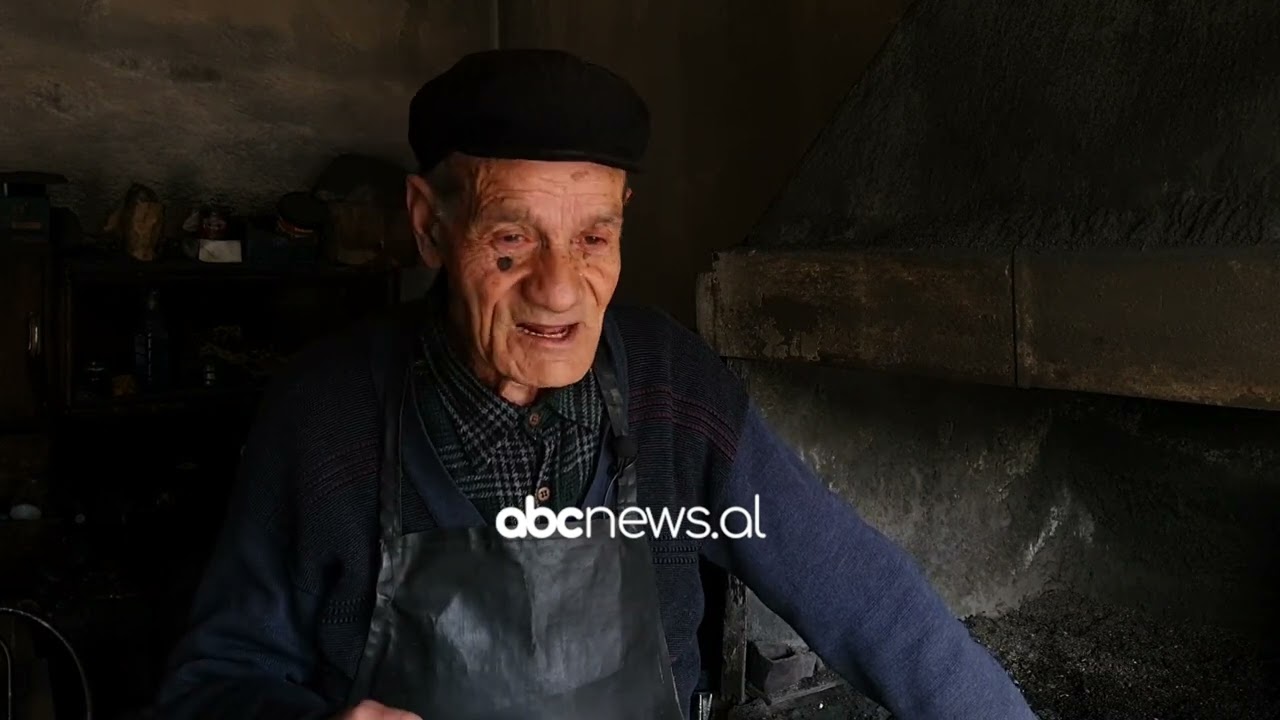 Kovaçi 83-vjeçar/ Punon ende në punishten e tij: E kam mësuar nga babai, fëmijët e mi s'e ushtrojnë