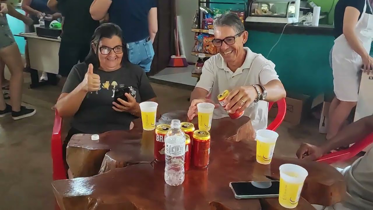 Um Matinê muito alegre e divertido aqui no Balneário Martini.