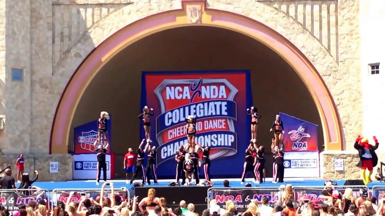 NCA College Nationals Finals Daytona 2016 Louisville Coed