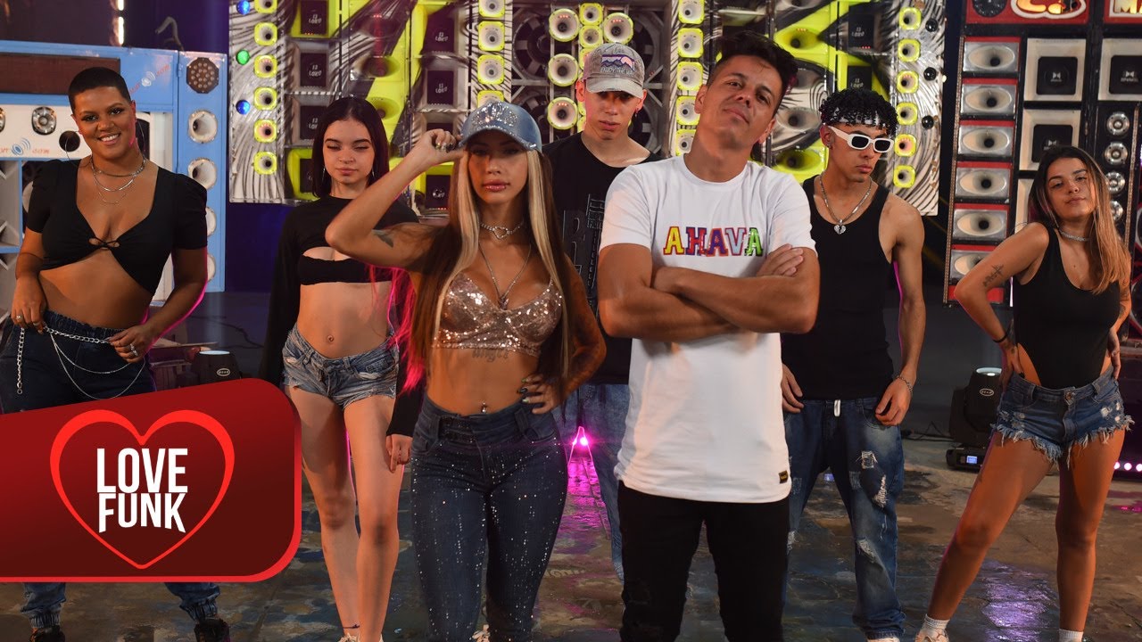 QUE POSTURA &Eacute; ESSA DE BANDIDO QUE EU ME AMARRO - MC Thammy e Leozinho Pisadinha
