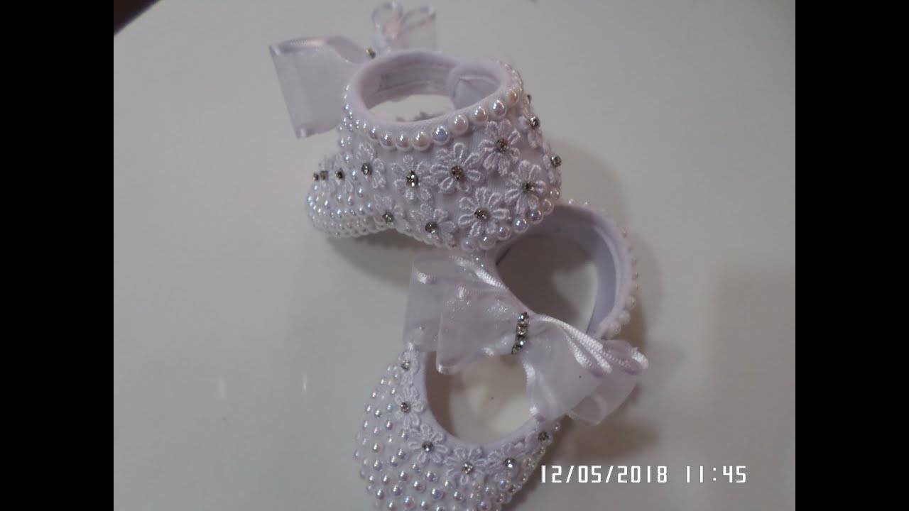 Sapatinho boneca para batizado