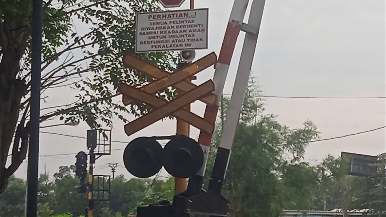 LIVE KERETA API MENJELANG TAHUN BARU🔥🔥🚆🚆