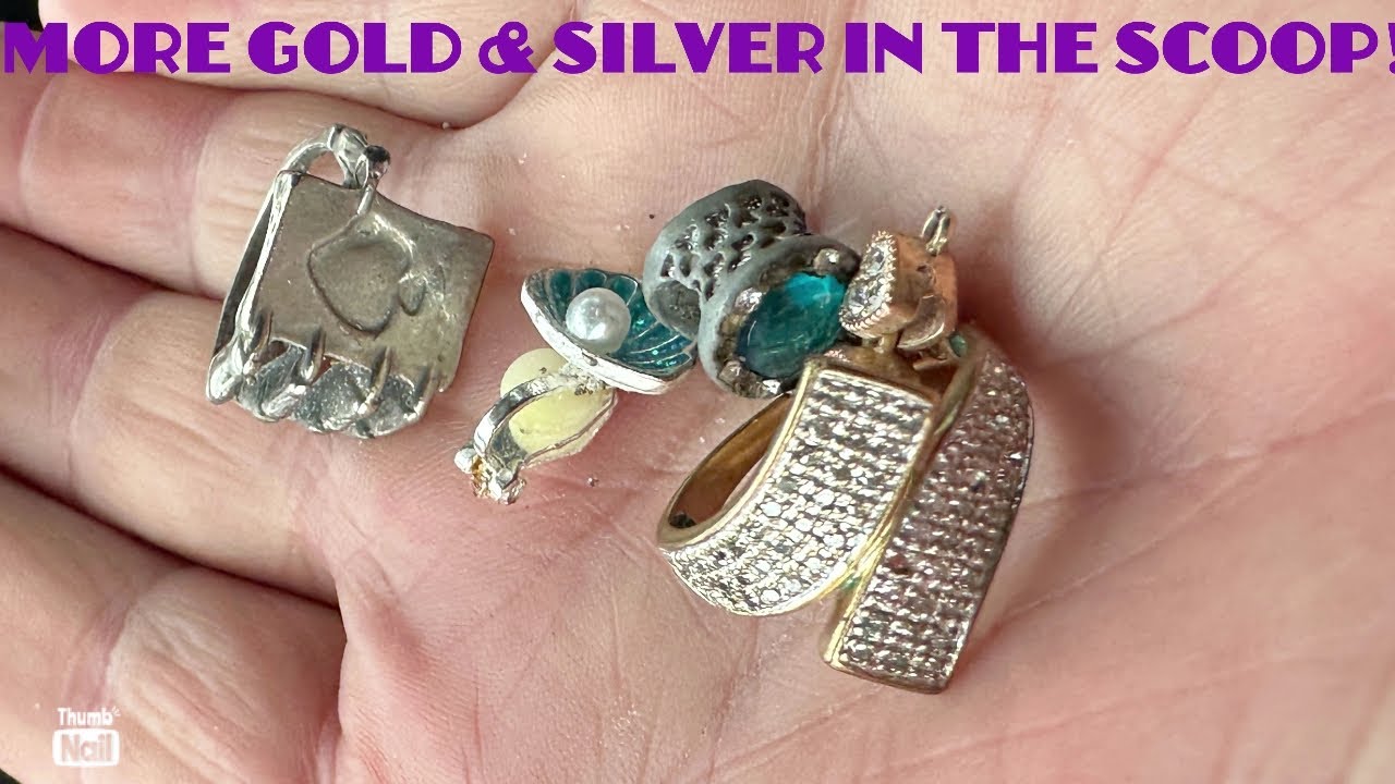 Metal Detecting Jensen Beach Gold In The Scoop!