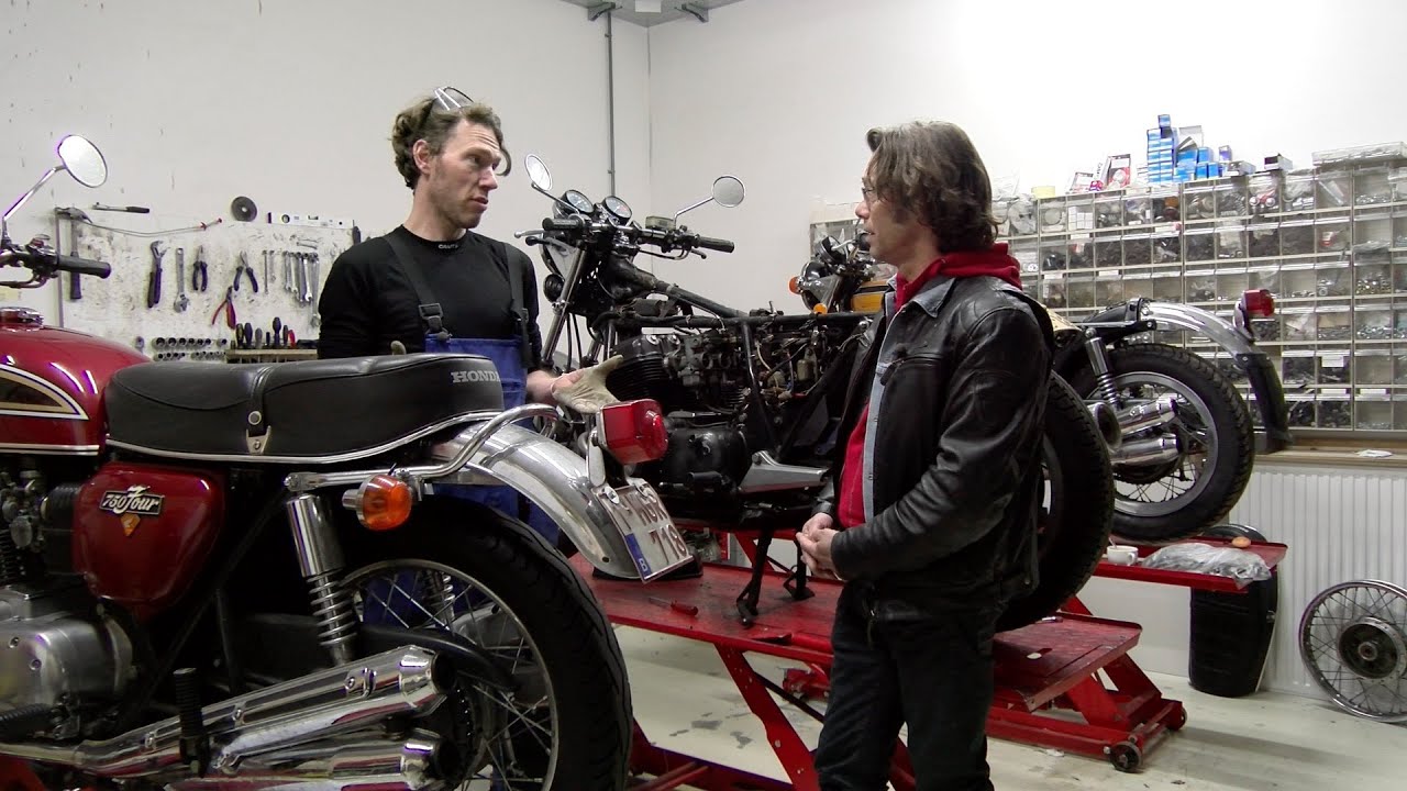 Markante Motorrijders: Marc Naaktgeboren (Blauweplaat Motoren) - MotoMe - S3/05