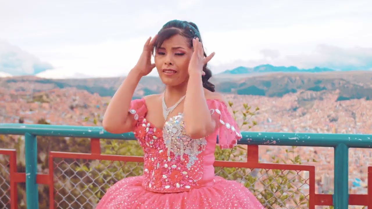 SOLO QUIERO TOMAR - Tú Bella FLORCITA YARA y los Conquistadores del Escenario