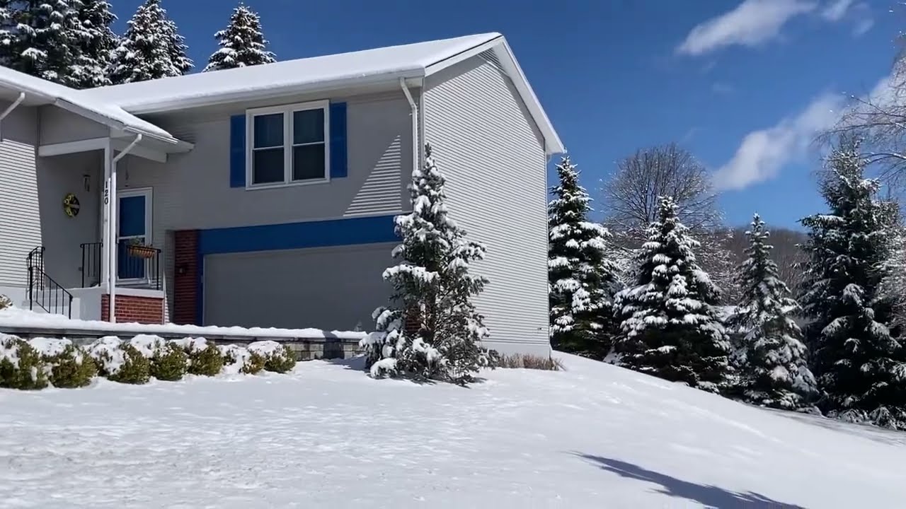 春雪之后，美国教育小镇上的农场社区，有一套房子正在出售！