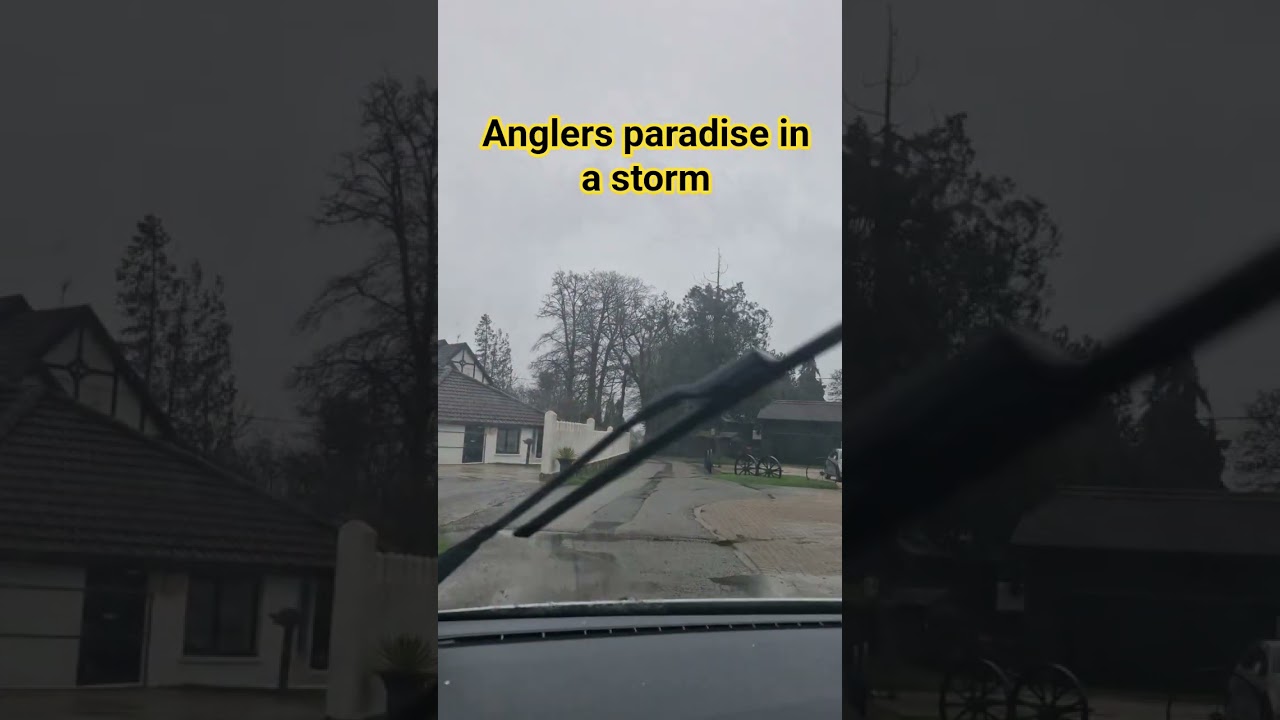 anglers paradise in a storm i do love  