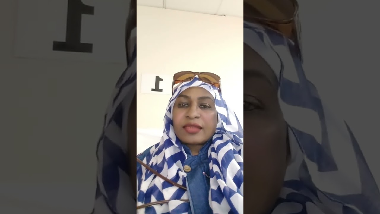 صولات وجولات مع الفكى ابوحراز لاحدى مباريات الهلال القاريه 