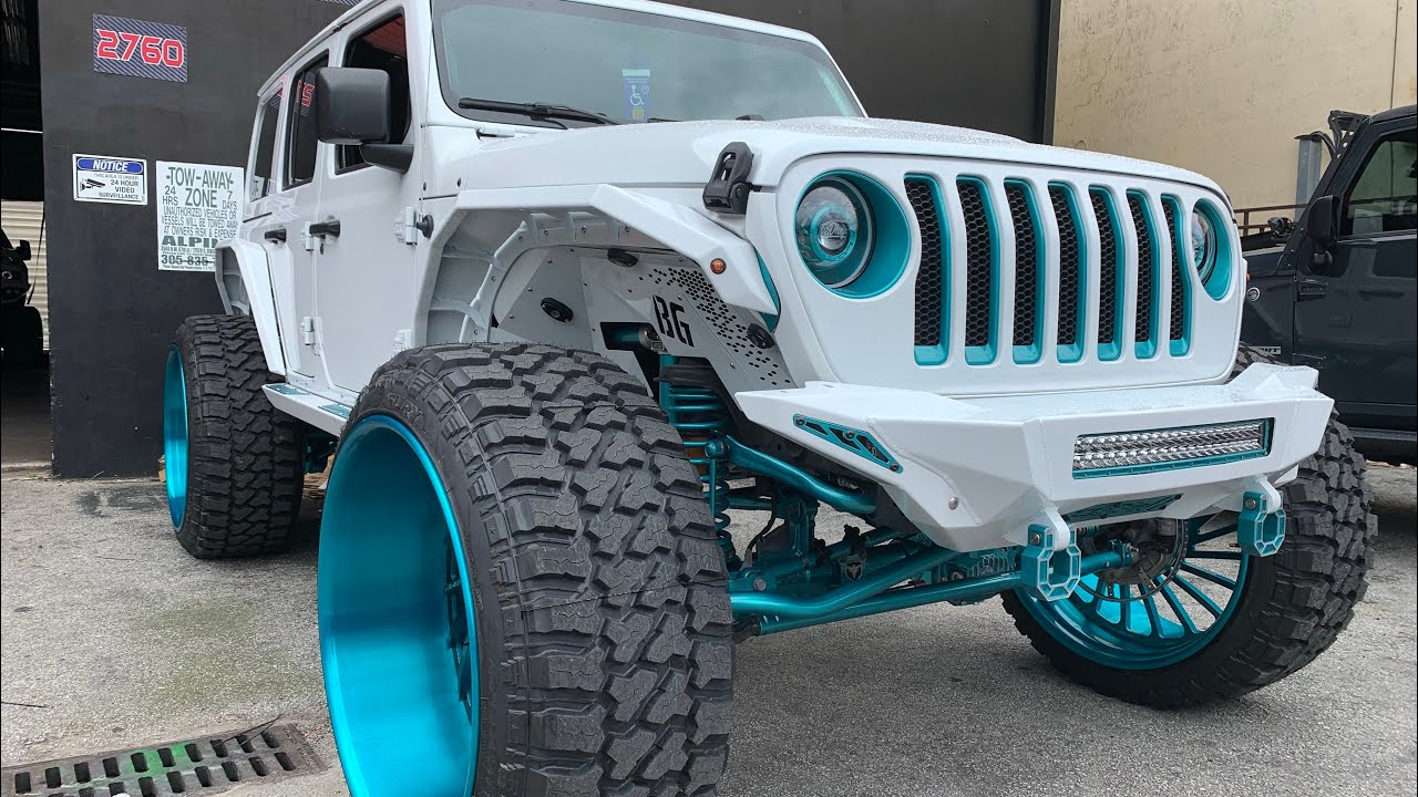 Jeep Wrangler jl on 28x16 Forgiato fury tires teraflex lift sema 2020
