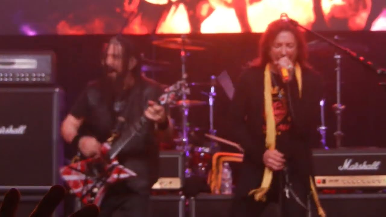 STRYPER: Ain't talkin' bout Love(Van Halen cover), Rise Rooftop, Houston, TX 04/15/2023