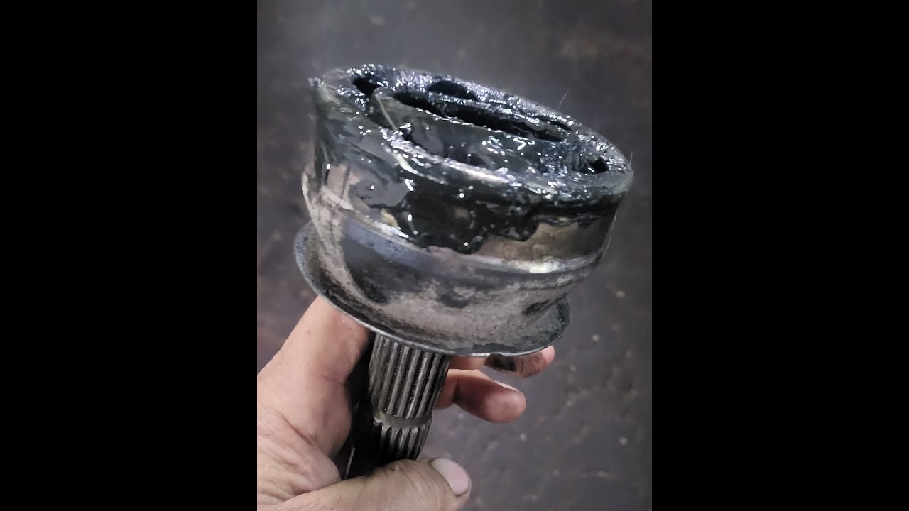 Desmontar  (sustituir, cambiar) homocinetica Chevrolet Celta, parte 1