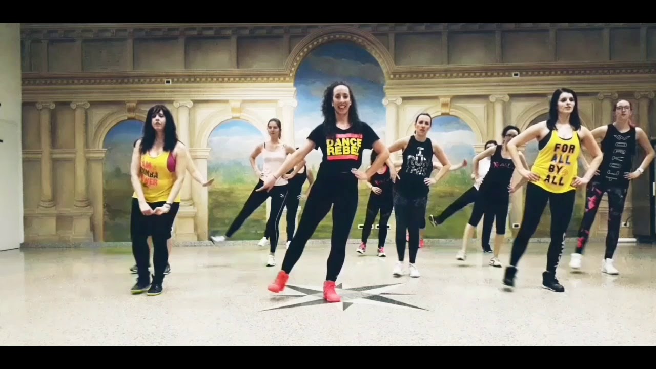 BAILA Warm Up - Mix FAME MANIAC