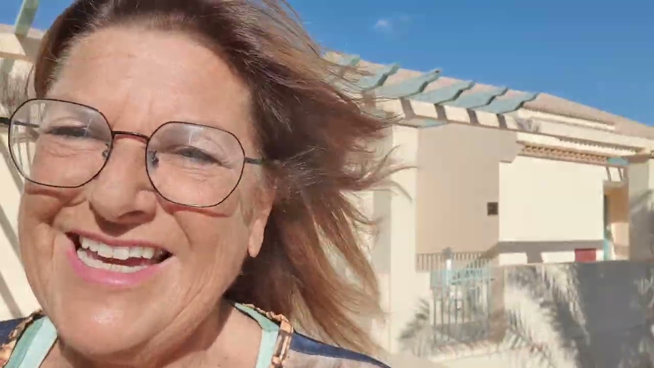 UrlaubsCheckerin Astrid macht für euch einen Rundgang durch das 5☀ Mövenpick Resort El Gouna!