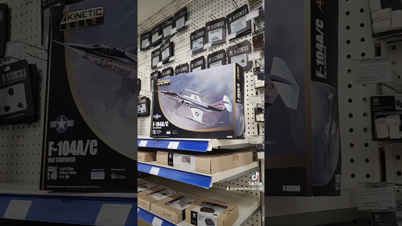 Today, we're highlighting kinetic model kits!  