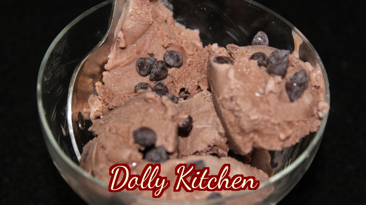 Homemade Chocolate Ice Cream-Chocolate Chip Ice Cream-Easy Ice Cream Recipe - iN Hindi-Dolly Kitchen