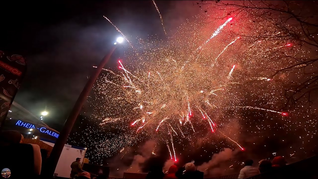 Ludwigshafen / Mitte Winterdorf || 2. Feuerwerk