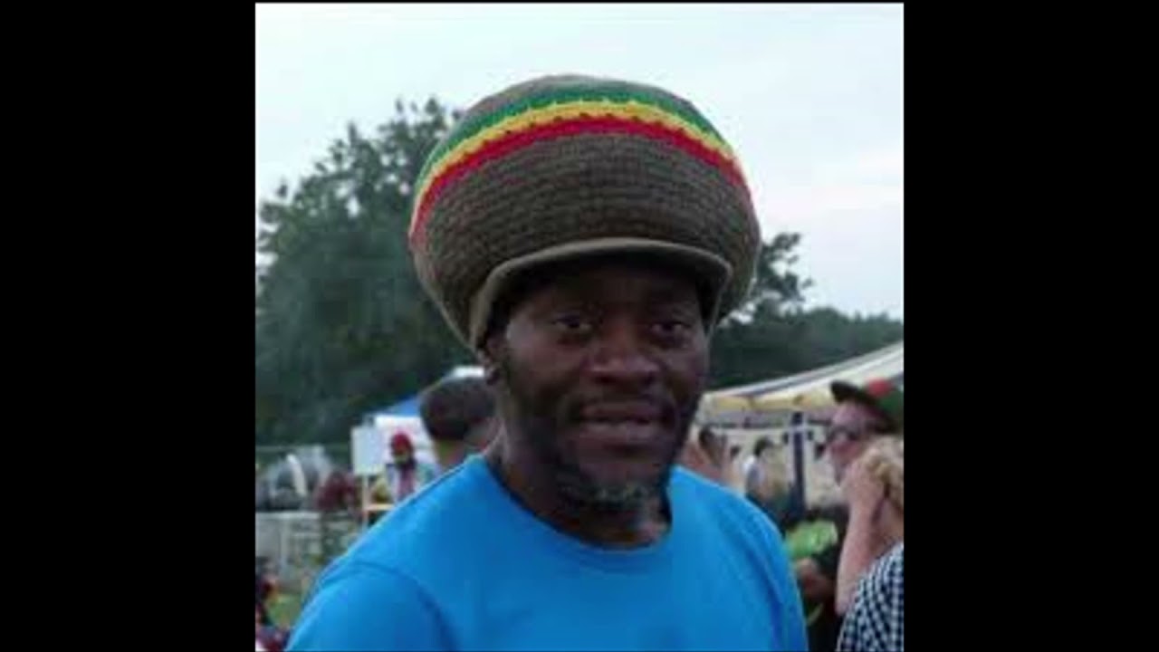 Papa Levi Bonnie & Clyde Leaping Frog Riddim Refix