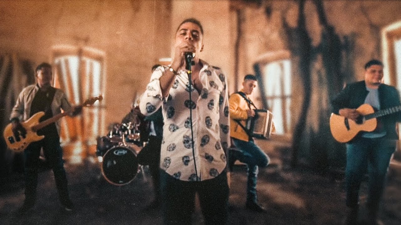Don Zares  - En Los Mismos Errores (Video Oficial)