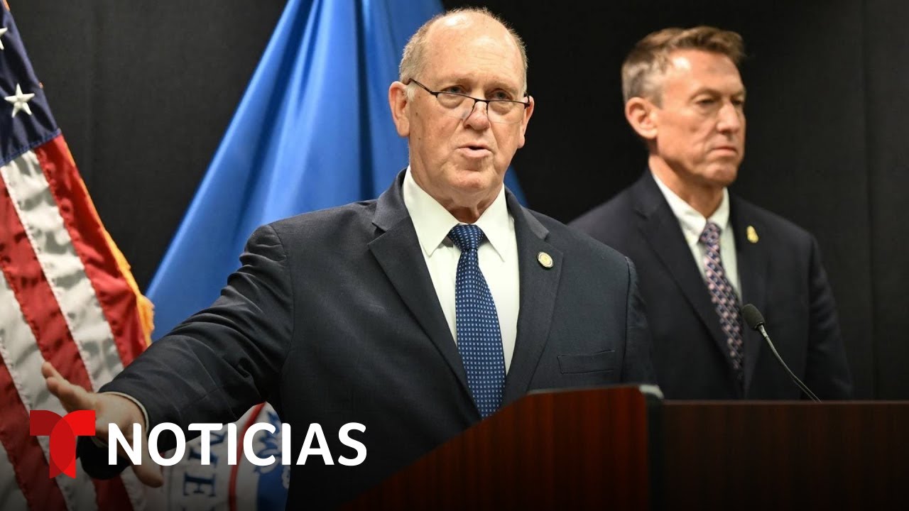 El 'zar' de la frontera reconoce errores en operativos de ICE en Minnesota | Noticias Telemundo