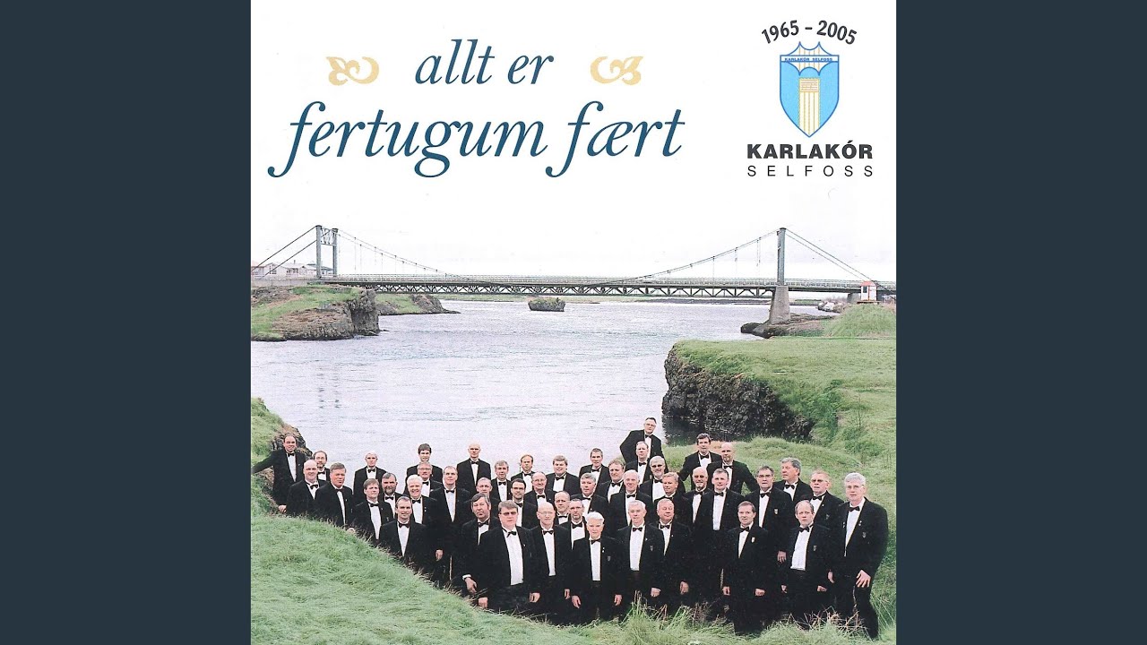 Úr Útsæ Rísa Íslands Fjöll
