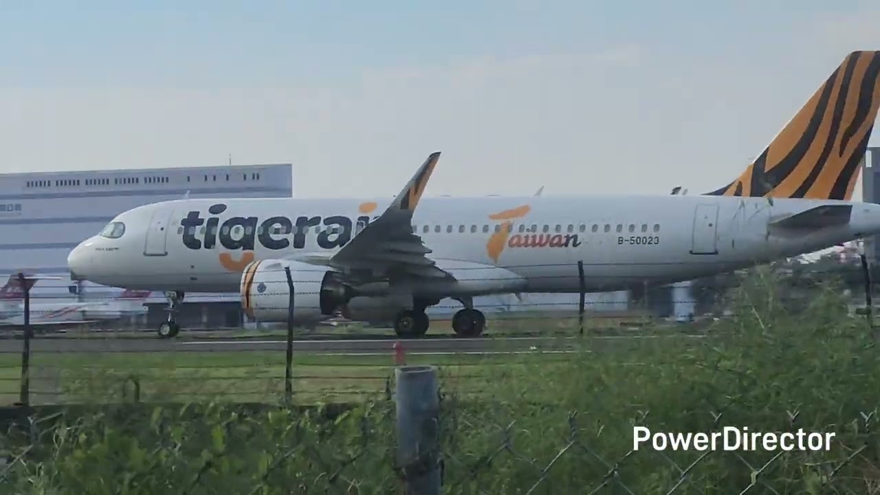 高雄機場看飛機20250913