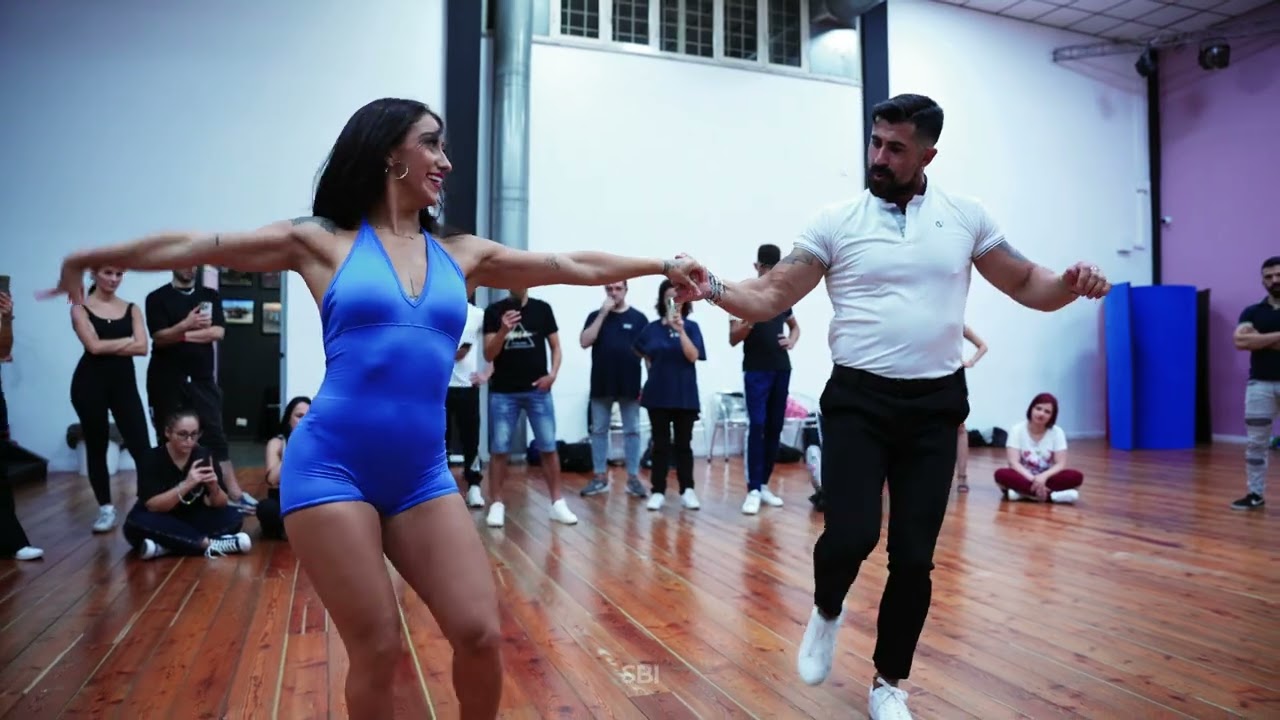 Bailando bachata Kike y Nahir - Sensual Dance #emotional