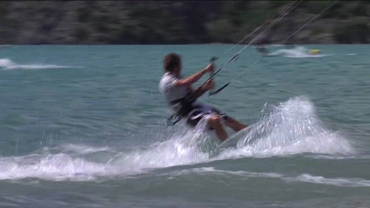 Kitesurf à Serre Ponçon