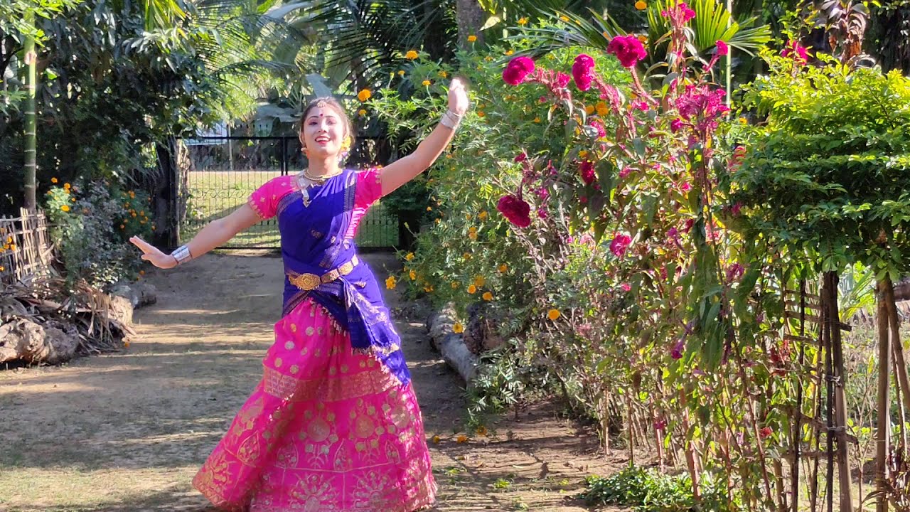 Xeujia xei Bononi Geete tale tale nase || ALAKANANDA || Dance Simi Rajbongshi
