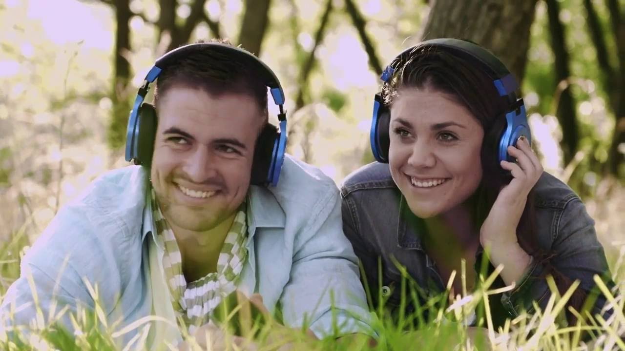 - Eva og Lasse - BØRNENES SANGSKAT vol.13 Lars Stryg Band og sit børnekor
